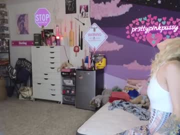 girl
        pr3ttyp1nkpussy cam image #4632205