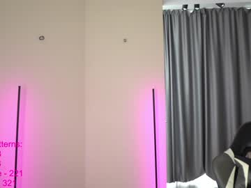 girl
        lindamei cam image #1819402