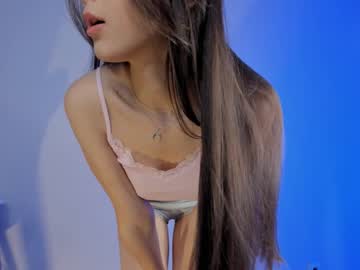 girl
        neferpita cam image #2039240