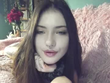 girl
        bmwm5f90 cam image #6058171