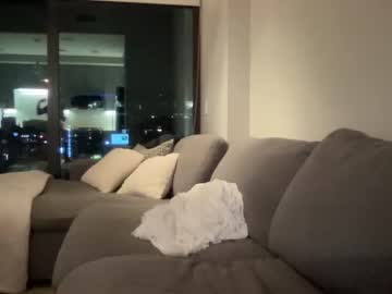 girl
        bbsummers cam image #3303575