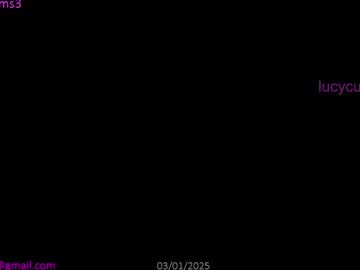 couple
        lucycums cam image #5834608