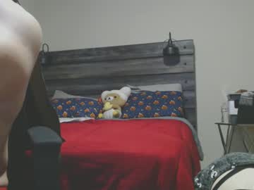 couple
        lustfullives cam image #5221304