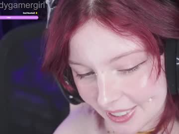 girl
        needygamergirl cam image #5999120