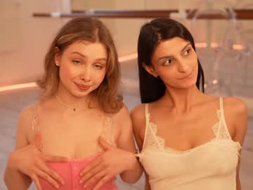 couple
        your_fav_girls cam image #4023262