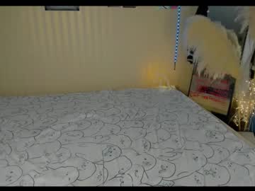 girl
        michelle_swan cam image #191818