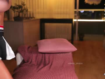 girl
        valeria_orozco cam image #5199165