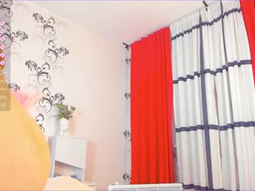 girl
        mila_milka_ cam image #2518656