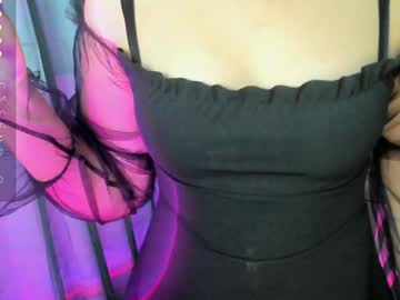 girl
        jennie_berry cam image #5213250
