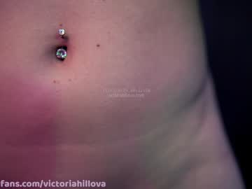 girl
        victoriahillova cam image #5921490