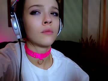 girl
        _demi_dee_ cam image #2598594