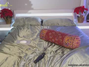 girl
        _stella_rose_ cam image #3120846