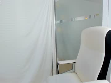 girl
        ingridblondy94 cam image #21246