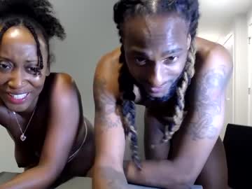 couple
        viizin cam image #3087967