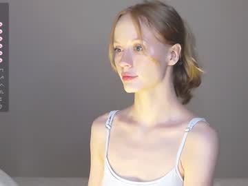girl
        cute_shine cam image #4856324