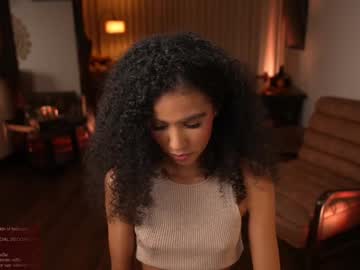 girl
        amnie_ cam image #6081390