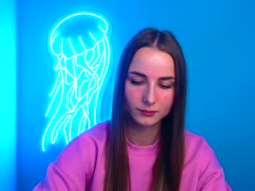 girl
        milly_liss cam image #5159050