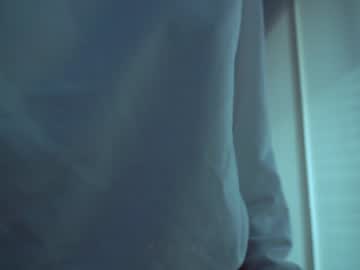 girl
        mystikei cam image #1575407