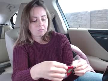 girl
        juicy_peach88 cam image #1273210