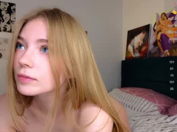 girl
        lovely_shyy cam image #5686668
