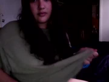 girl
        guccimycucci cam image #1112166