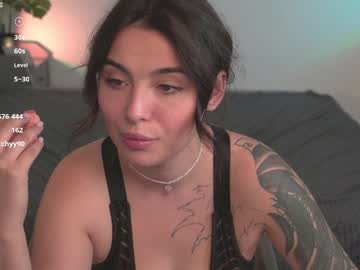 girl Live Cam Girls Love To Strip Naked For Their Viewers with pr_chloe