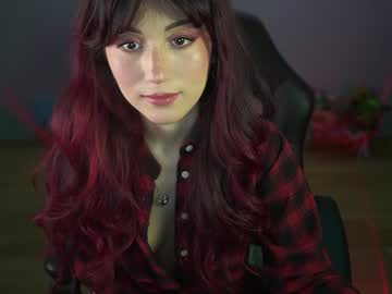 girl
        greeny_mat cam image #5533797