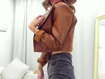 girl
        flowerofsin2001 cam image #2388719