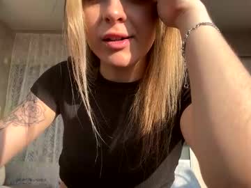 girl Live Cam Girls Love To Strip Naked For Their Viewers with sofi_rebel