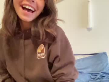 girl
        yourfavoritegirl_ cam image #1504596