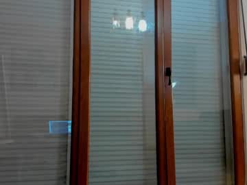 girl
        hotel77777 cam image #5500291
