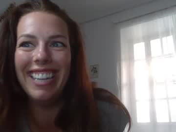 girl
        emaharvey cam image #6862351