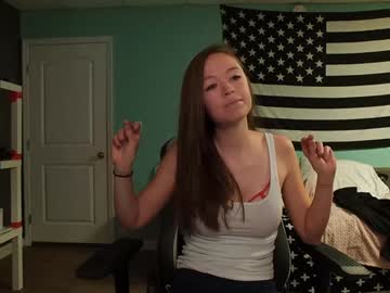 girl
        anabelleleigh cam image #5403903