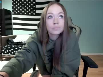 girl
        anabelleleigh cam image #354105