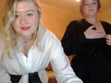 couple
        your_sweet_girls_ cam image #289222