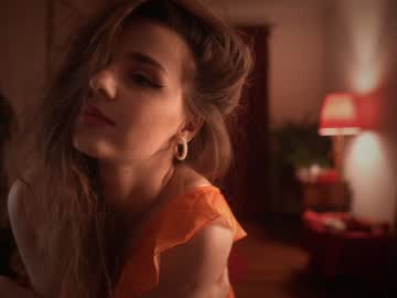 girl
        excitease cam image #6087380