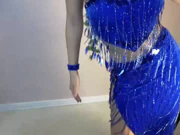 girl
        teresabriggs cam image #2405692