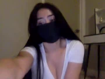 girl
        _natycutei19 cam image #6815637