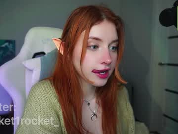 girl
        pocketrocket_ cam image #75714