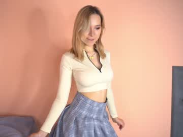 girl
        telladreamer_ cam image #4748183