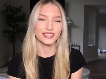girl
        thezabrina cam image #3380734