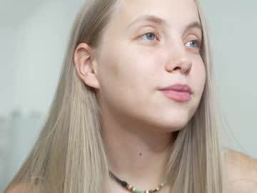 girl
        appr0ved cam image #5201407