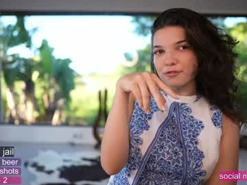 girl
        loollypop24 cam image #6540083