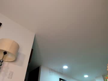 girl
        anielli69 cam image #667037