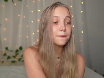 girl
        appr0ved cam image #5245001