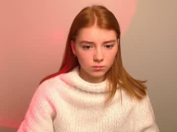 girl
        sandra_murrr cam image #3342061