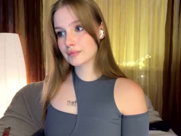 girl
        cute_siberian_girl cam image #2479081
