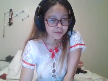 girl
        unknownwhore24 cam image #2284068