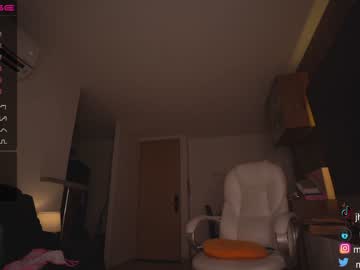 girl
        mykinkybunny cam image #702361