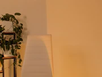 girl
        elizabeth__gray cam image #650523